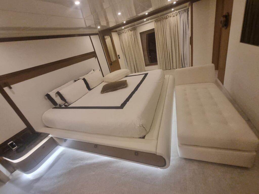 WhatsApp Image 2025-11-19 at 2.01.49 PM (1)